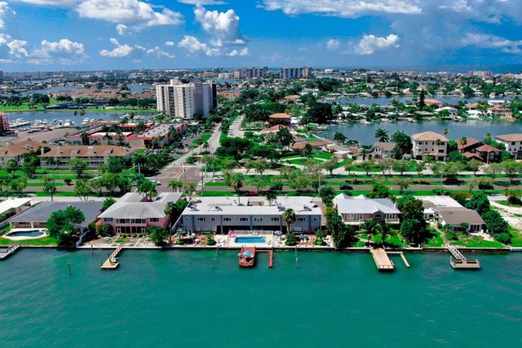 102-Tiny Treasure-Waterfront With Heated Pool Apartment St. Pete Beach Ngoại thất bức ảnh