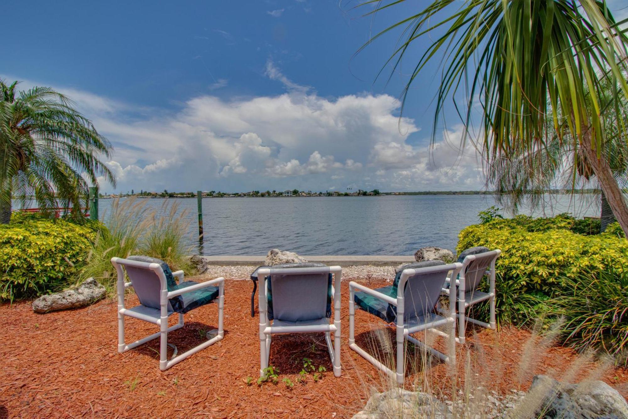 102-Tiny Treasure-Waterfront With Heated Pool Apartment St. Pete Beach Ngoại thất bức ảnh